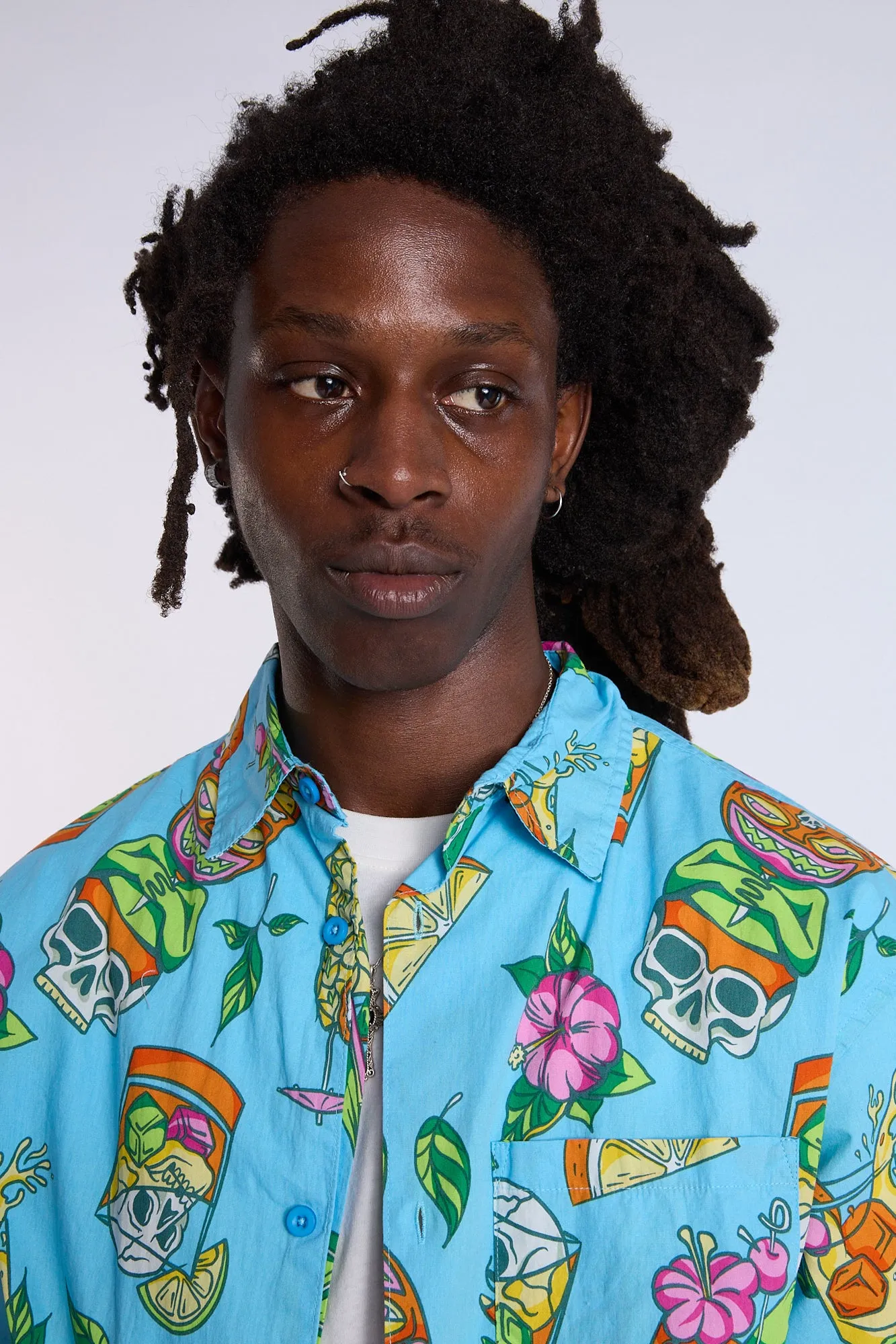 Arsenic Mens Tropical Skulls Button-Up Shirt